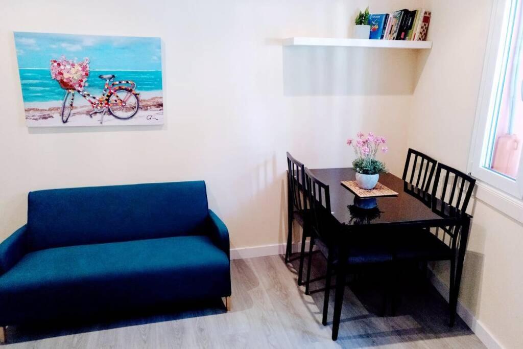 One-Bedroom Apartment,1072785475:JPEG